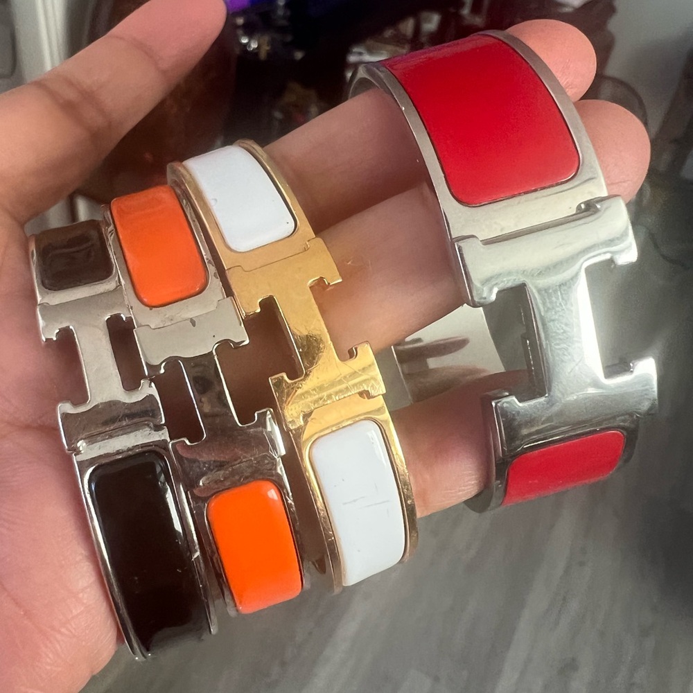 Hermès Clic H Bracelets  for sale 
❌sold red and silver; sold black and silver